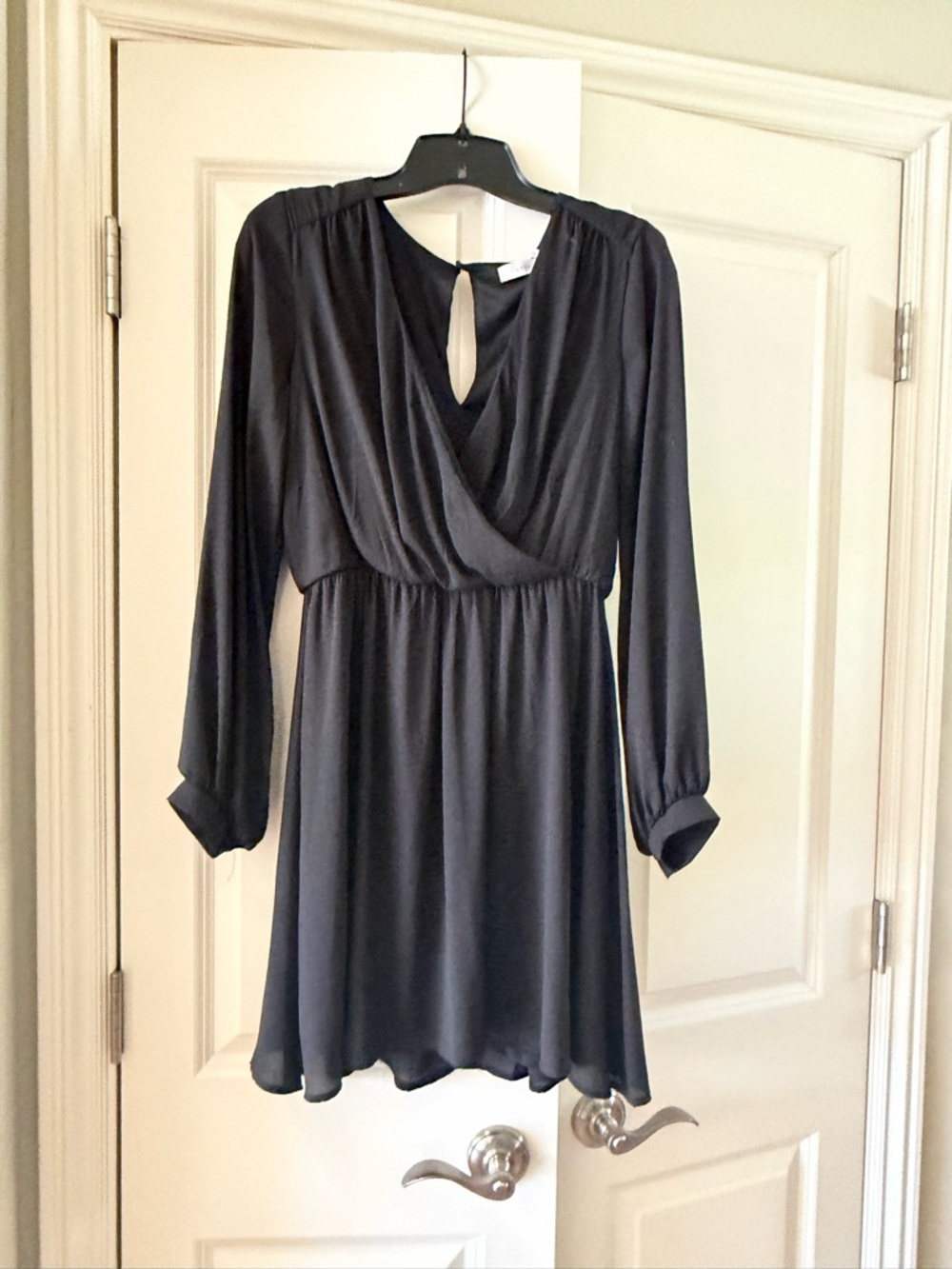 Lush Black Long-Sleeve Surplice Keyhole Dress